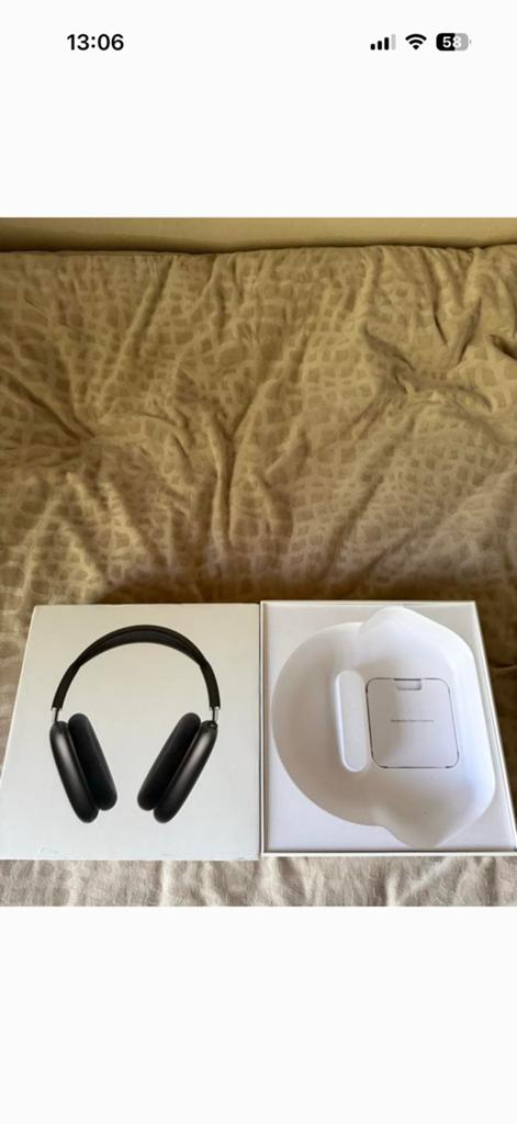 AirPods Max - Spacegrijs - Zo goed als nieuw