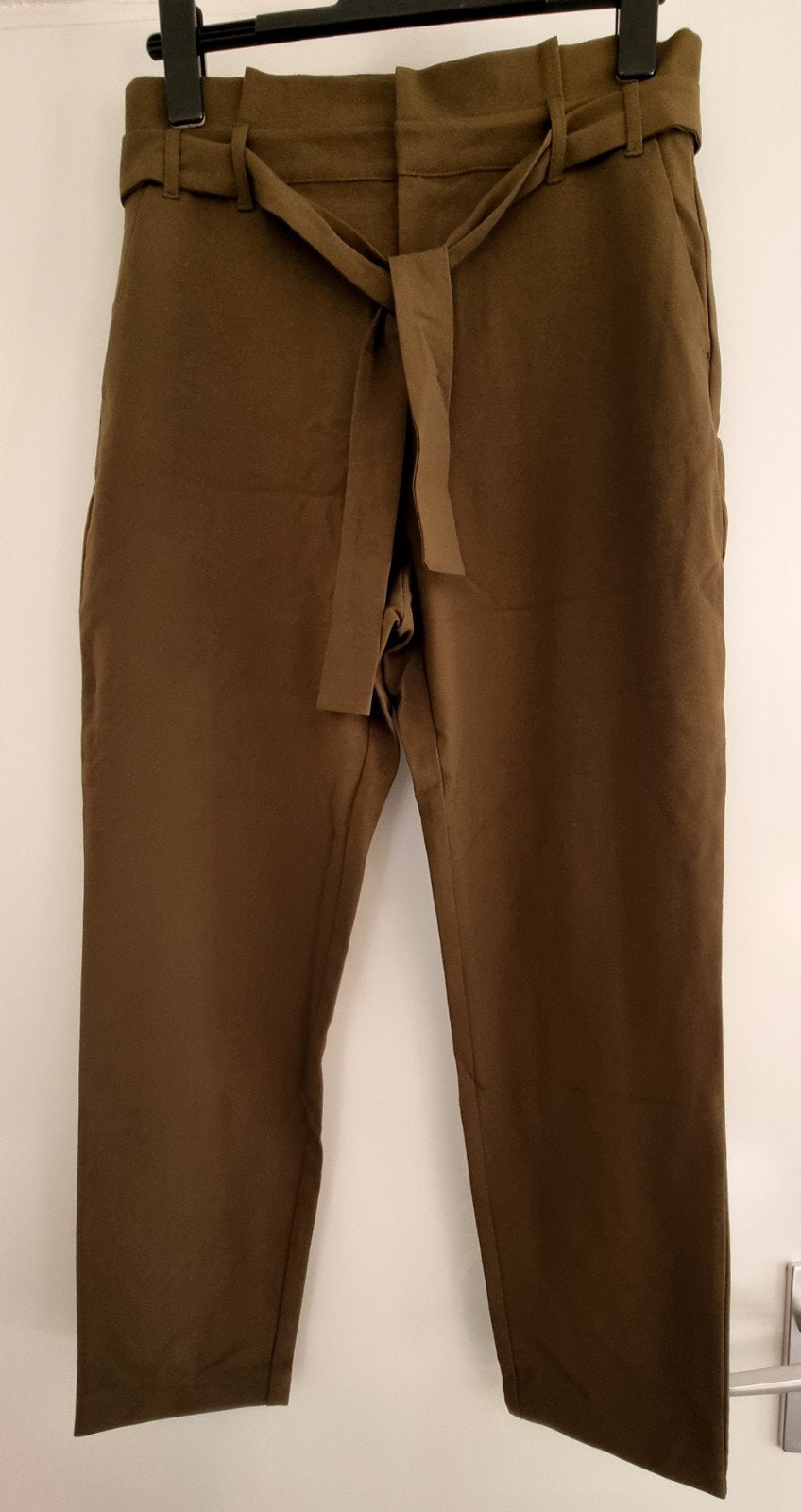 Jake's kaki broek maat 38, Kleding | Dames, Maat 38/40 (M), Ophalen of Verzenden, Zo goed als nieuw, Driekwart