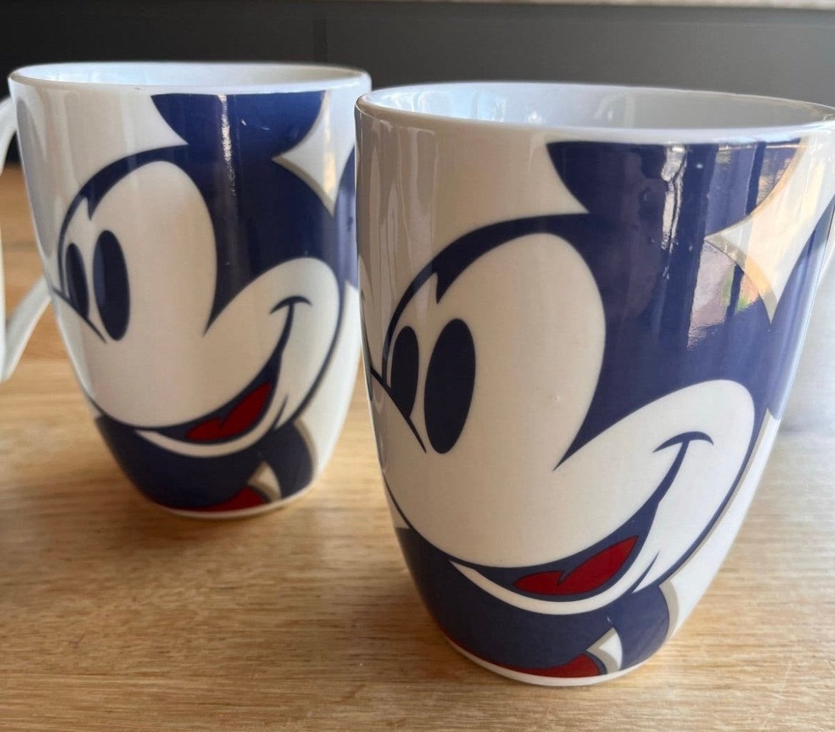 Set van 4 Disney Mickey Mouse mokken, Overige merken, Keramiek, Zo goed als nieuw, Modern