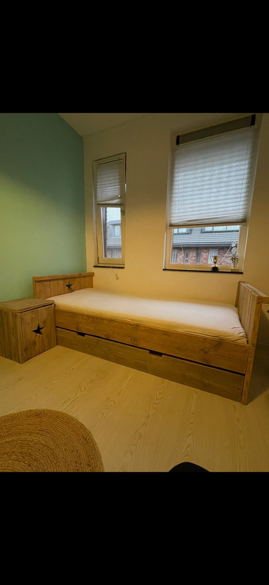 Complete kinderkamer set: bed, kast, bureau en meer!, Gebruikt, 90 cm, Eenpersoons, Bruin