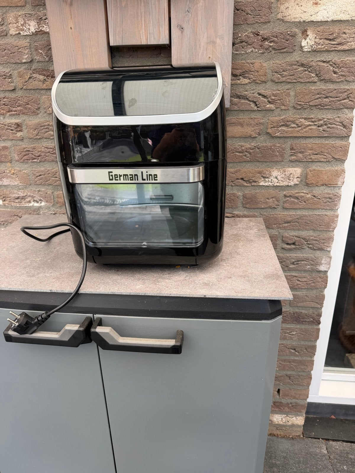 German Line Airfryer - Impulsaankoop, zo goed als nieuw