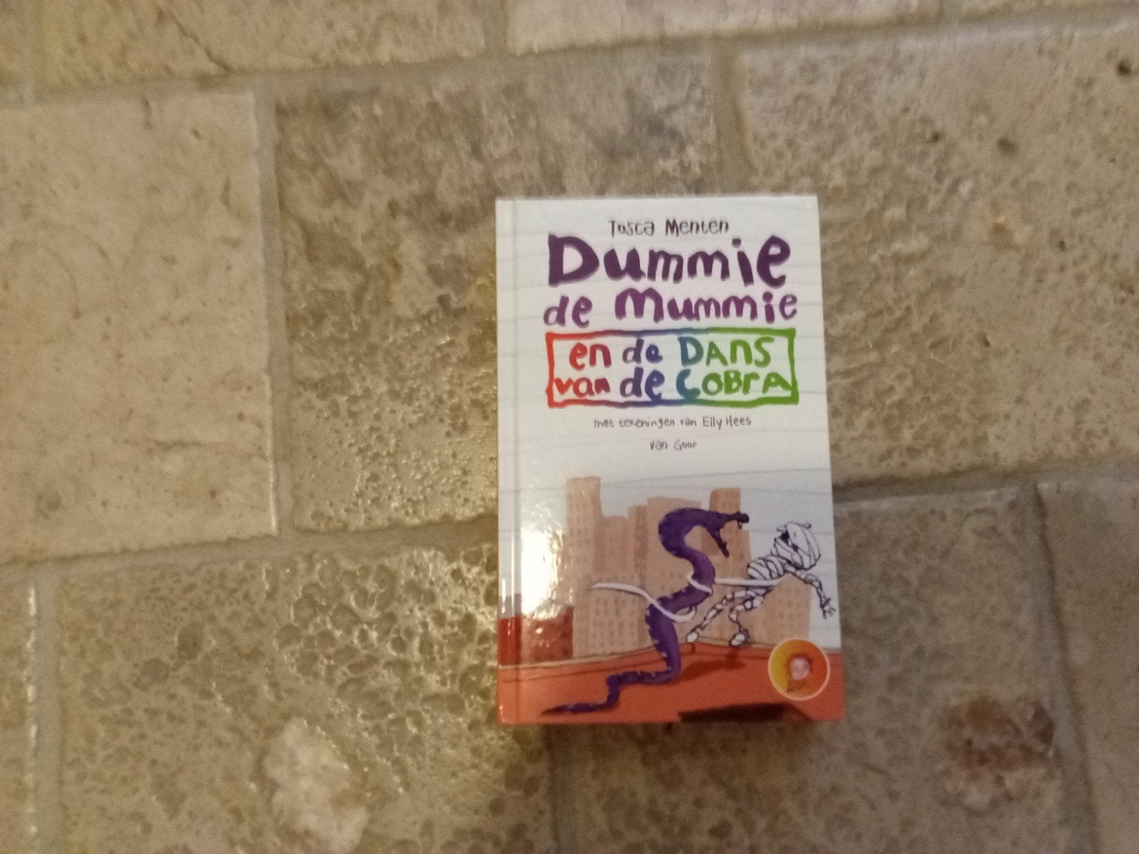 Dummie de mummie en de dans van de cobra, Boeken, Ophalen, Zo goed als nieuw