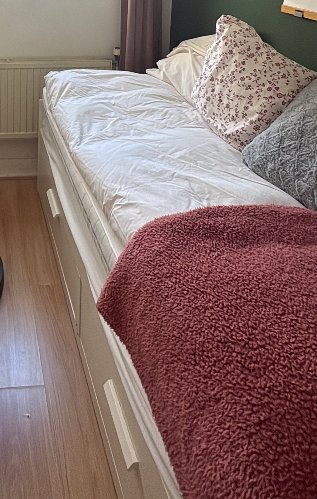 GRATIS: IKEA brimnes Bedbank met 2 lades - Wit, Ophalen, Gebruikt, Wit, Tweepersoons
