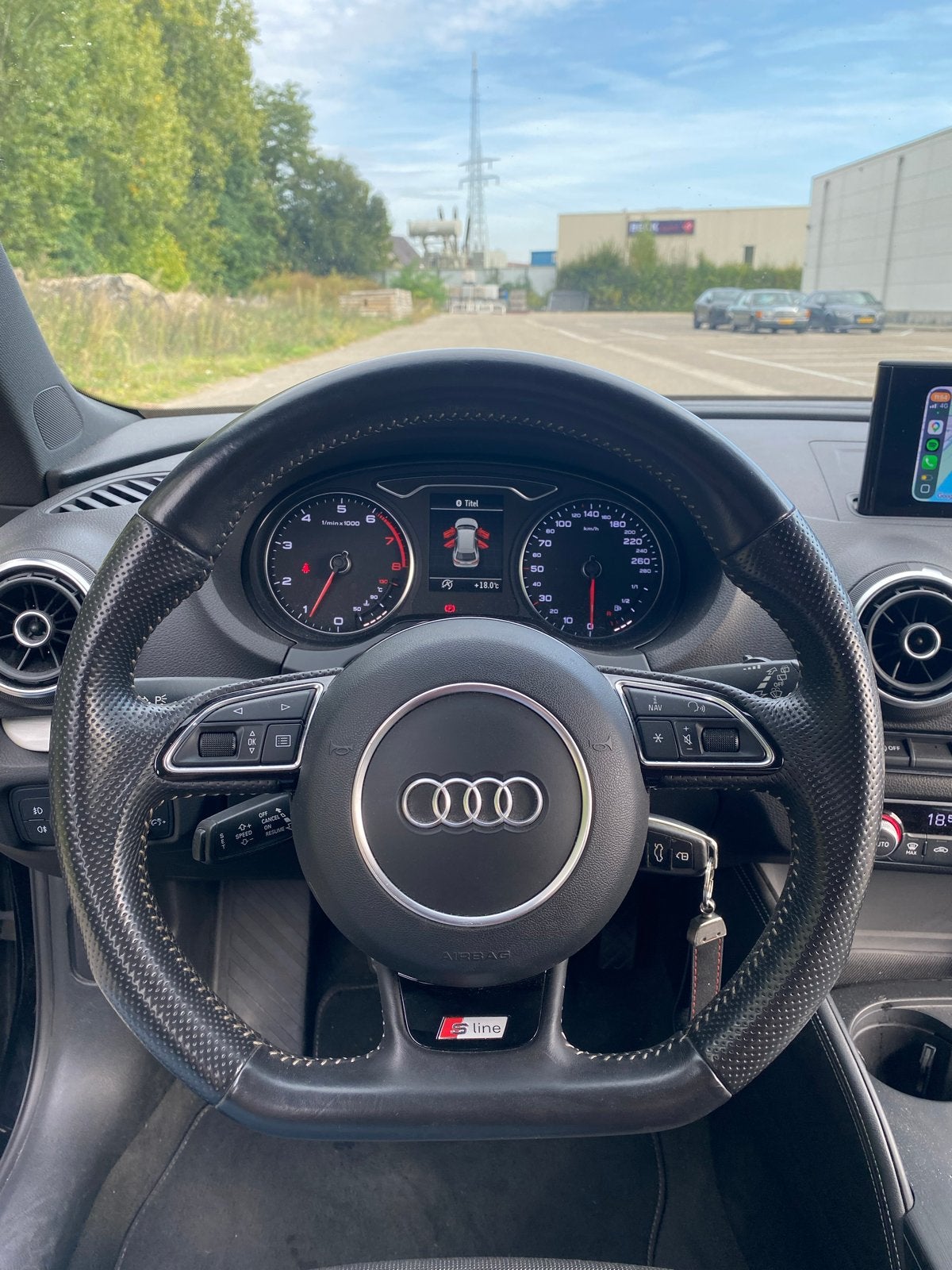 Foto 13 van Audi A3 1.4 TFSI ULTRA COD 110KW Sportback 2015 Zwart