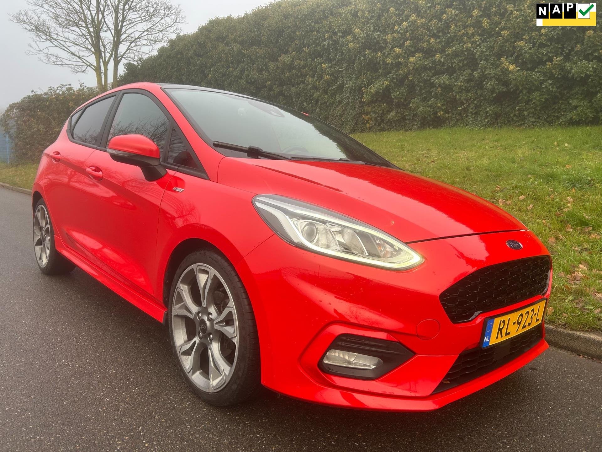Ford Fiesta 1.0 EcoBoost ST-Line - Panoramadak - Leder - 18, Auto's, Ford, Voorwielaandrijving, Gebruikt, Origineel Nederlands