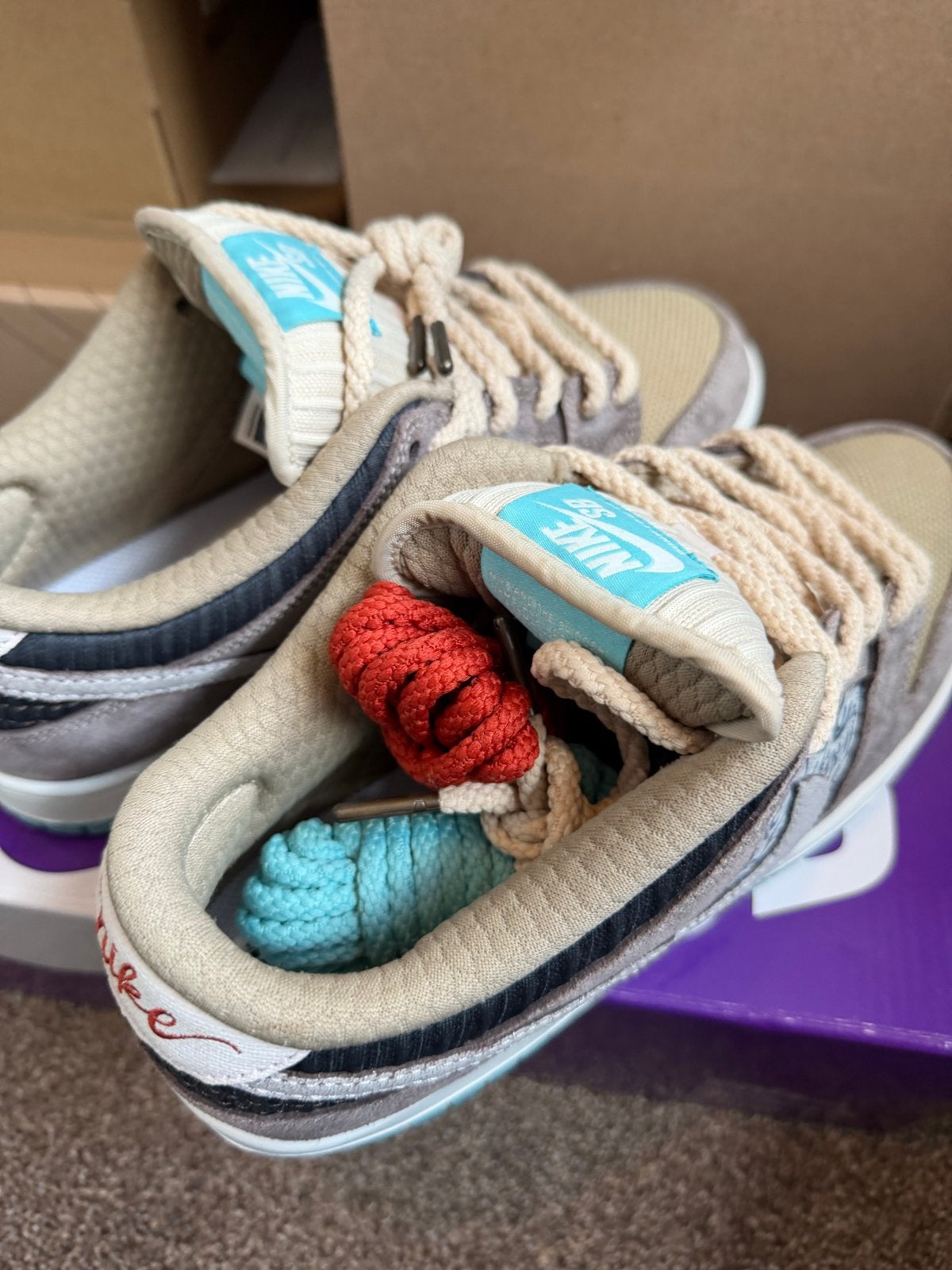 Nike SB Dunk Low Pro 'big money savings’, Ophalen of Verzenden, Nieuw, Overige kleuren, Sneakers of Gympen