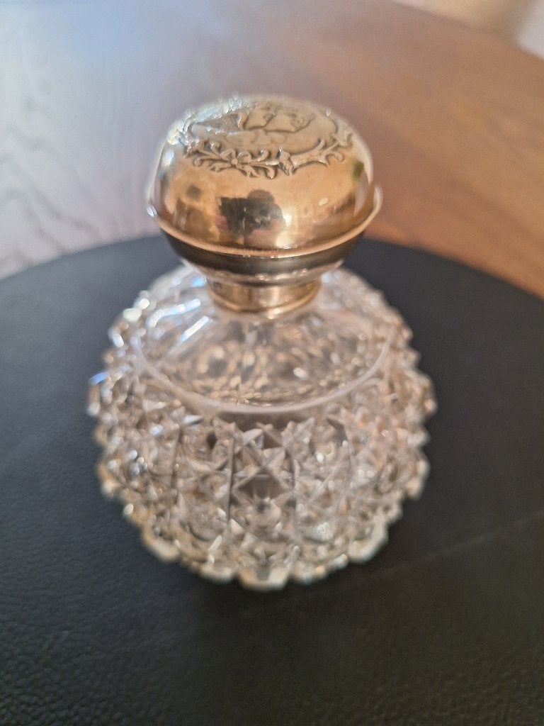 Antieke parfumfles met sterling zilveren dop, Ophalen of Verzenden