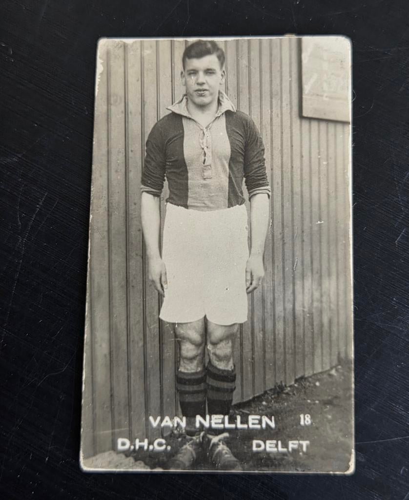 Voetbal reclame verzamel plaatje MILLHOFF DHC VAN NELLEN 18, Verzamelen, Sportartikelen en Voetbal, Ophalen of Verzenden, Poster, Plaatje of Sticker