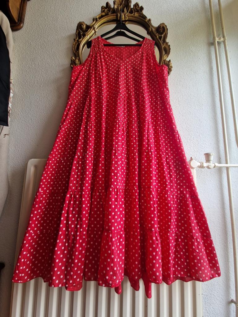 Moonshine fashion rood met witte stippen wijde a lijn jurk, Jurk, Ophalen of Verzenden, Zo goed als nieuw, Moonshine fashion