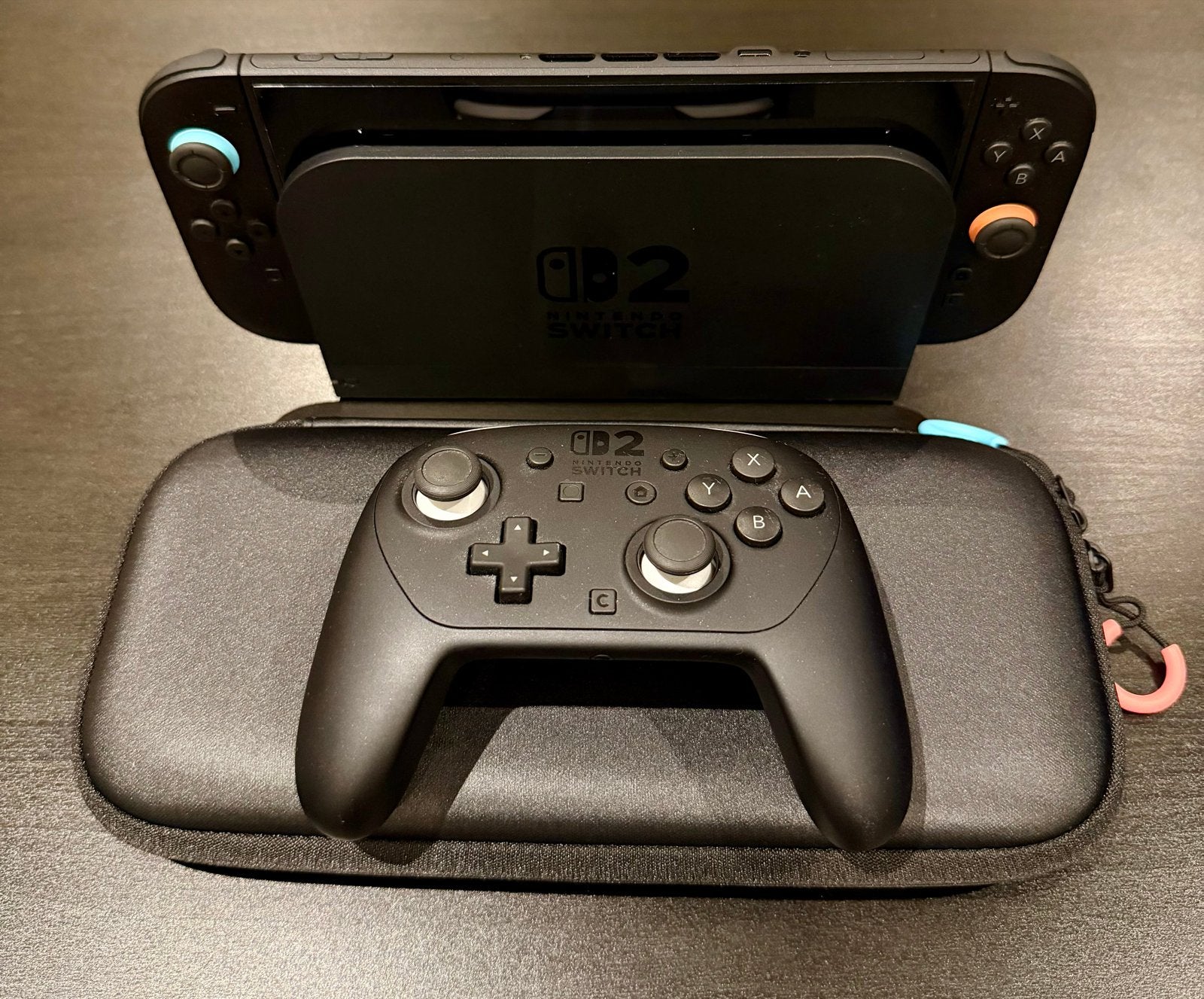 Nintendo Switch 2 + Pro Controller 2 + Official Case Bundle, Spelcomputers en Games, Spelcomputers | Nintendo Switch, Ophalen