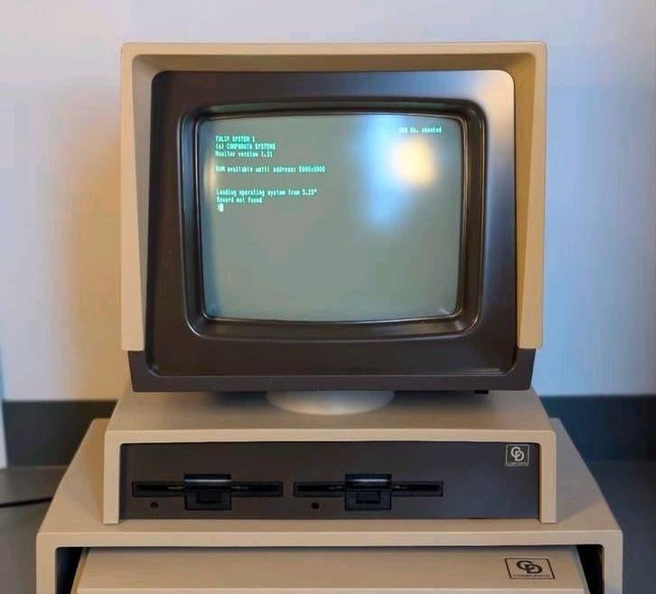 Tulip System 1 Monitor + Dual 5.25” Drives – Werkend – 1983, Computers en Software, Vintage Computers, Ophalen, ., ., Compudata Tulip