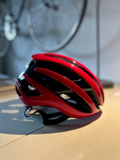 ABUS AirBreaker fietshelm rood maat L (58 - 61cm), Gebruikt, Verzenden, Heer of Dame, L