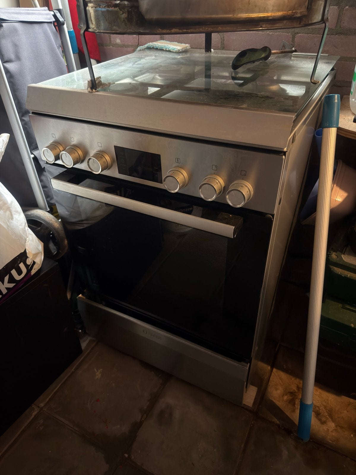 Bosch Vrijstaand gasfornuis met oven, Ophalen, Gebruikt, 4 kookzones, Gas