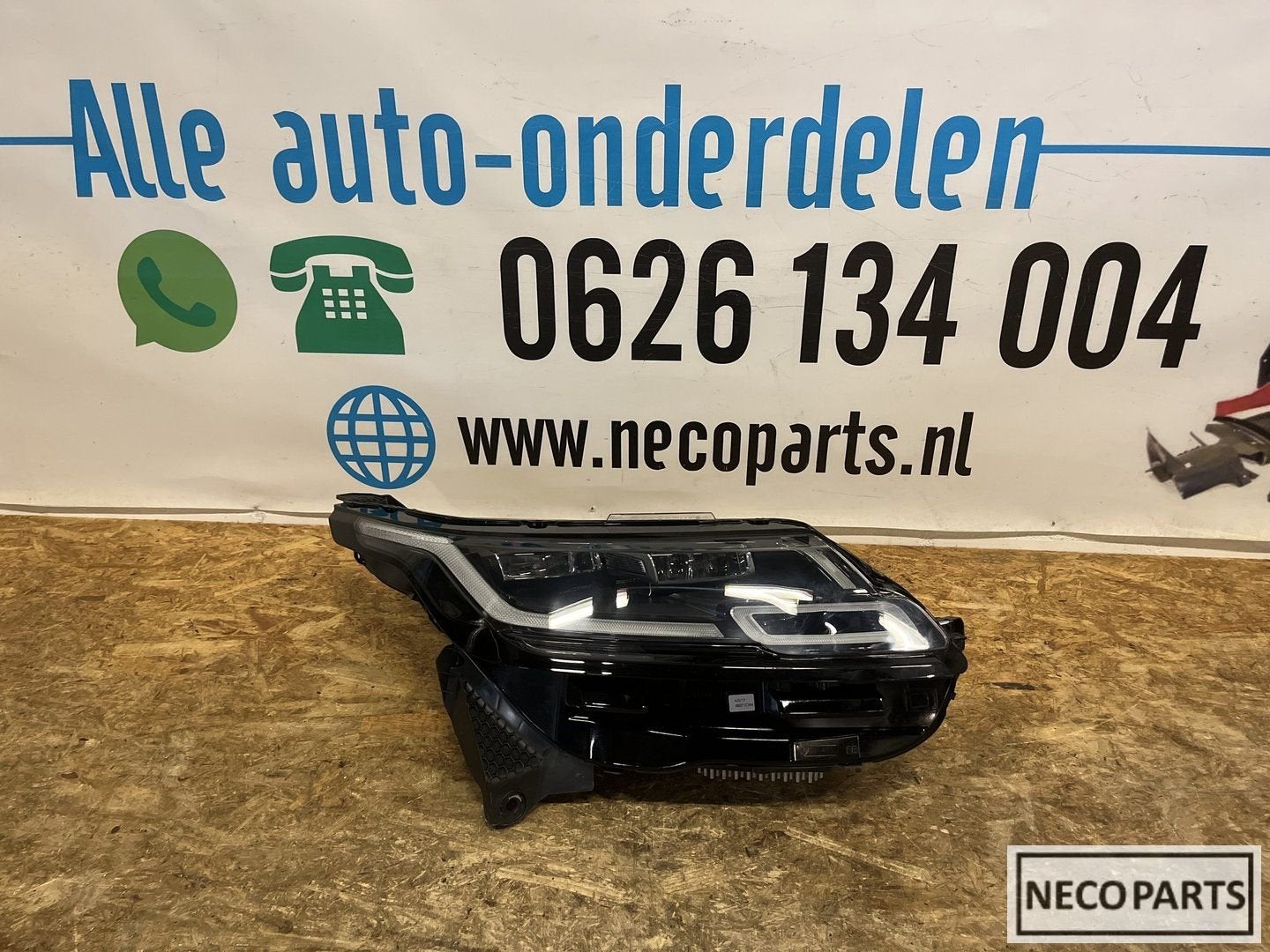 RANGE ROVER VELAR LASER LED KOPLAMP J8A213W029HE, -, -, Ophalen of Verzenden, -