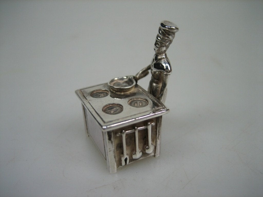 Zilveren miniatuur, kok bij het fornuis uit ca. 1975, Antiek en Kunst, Verzenden, Zilver