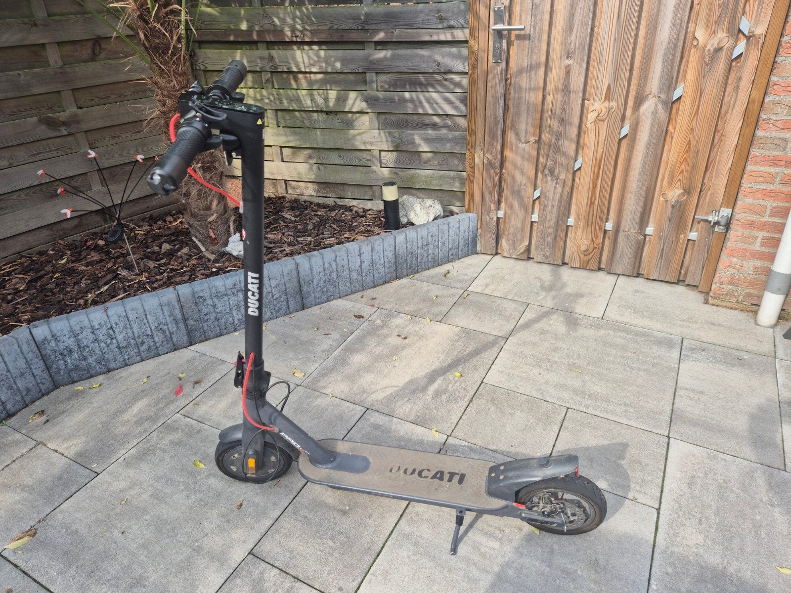 Elektrische Ducati step, Ophalen, Gebruikt, Elektrische step (E-scooter), Ducati