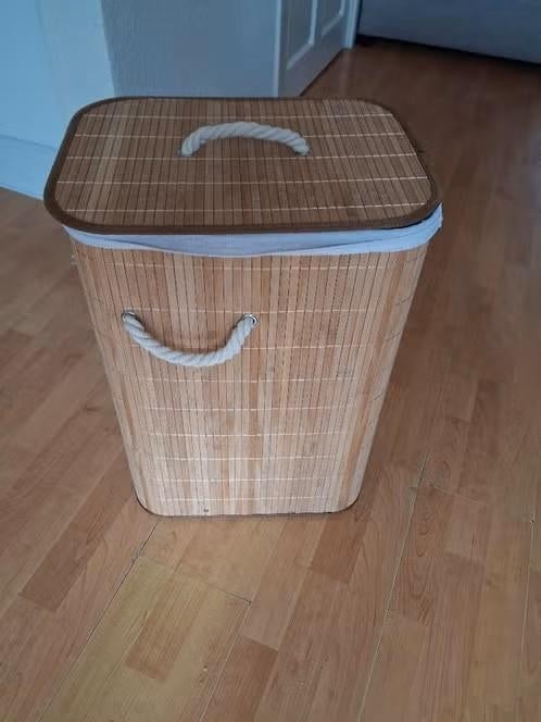 Bamboe wasmand(Op halen in Naarden), Huis en Inrichting, Badkamer | Badtextiel en Accessoires, Ophalen, Zo goed als nieuw, Bruin