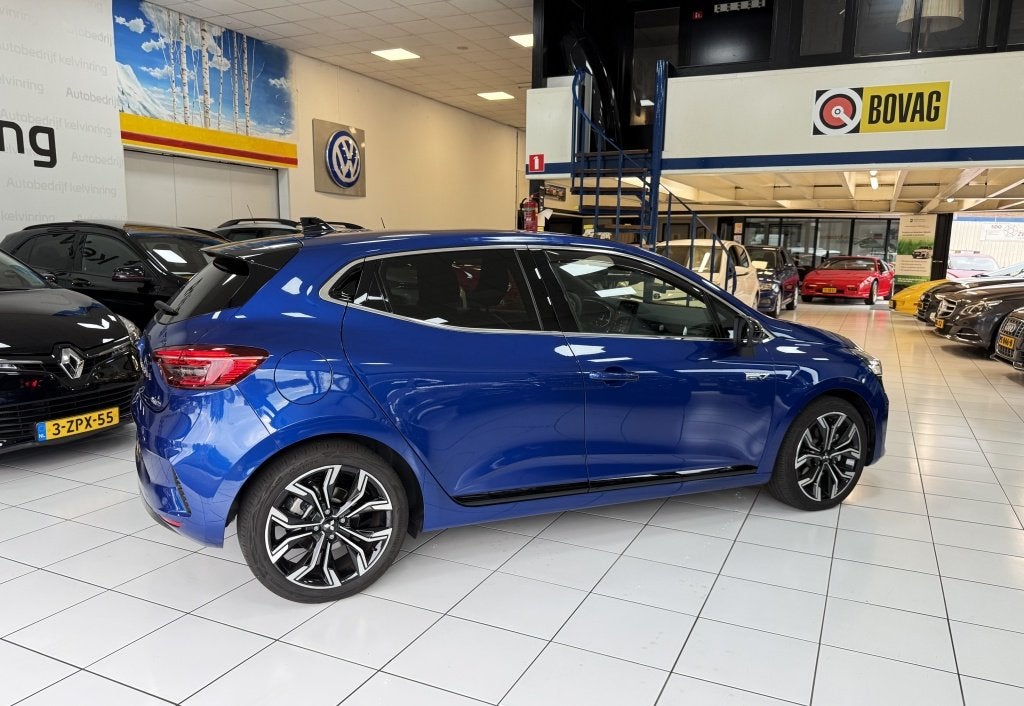 Foto 16 van Mitsubishi Colt 1.6 HEV Instyle 8 Jaar Fabriek Garantie