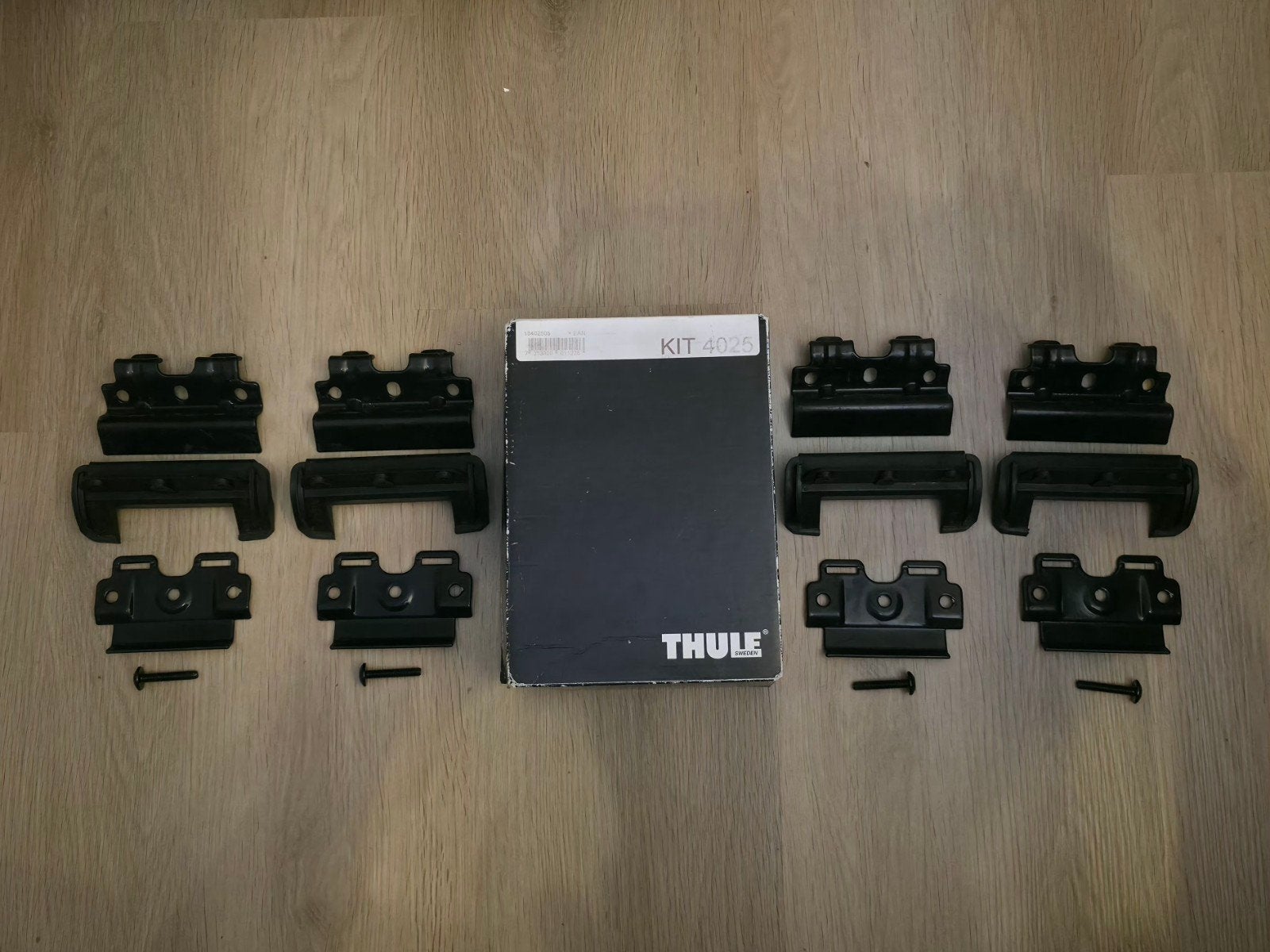 Thule kit 4025 voor Thule wingbar, Ophalen of Verzenden, Zo goed als nieuw
