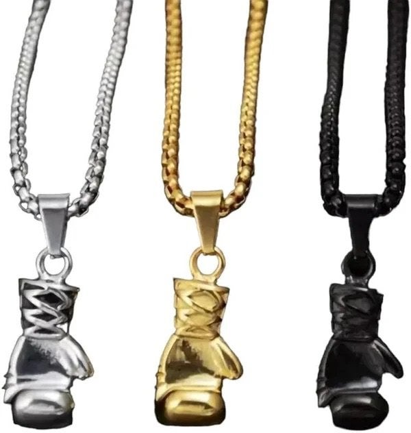 Lange heren ketting met bokshandschoen bedel