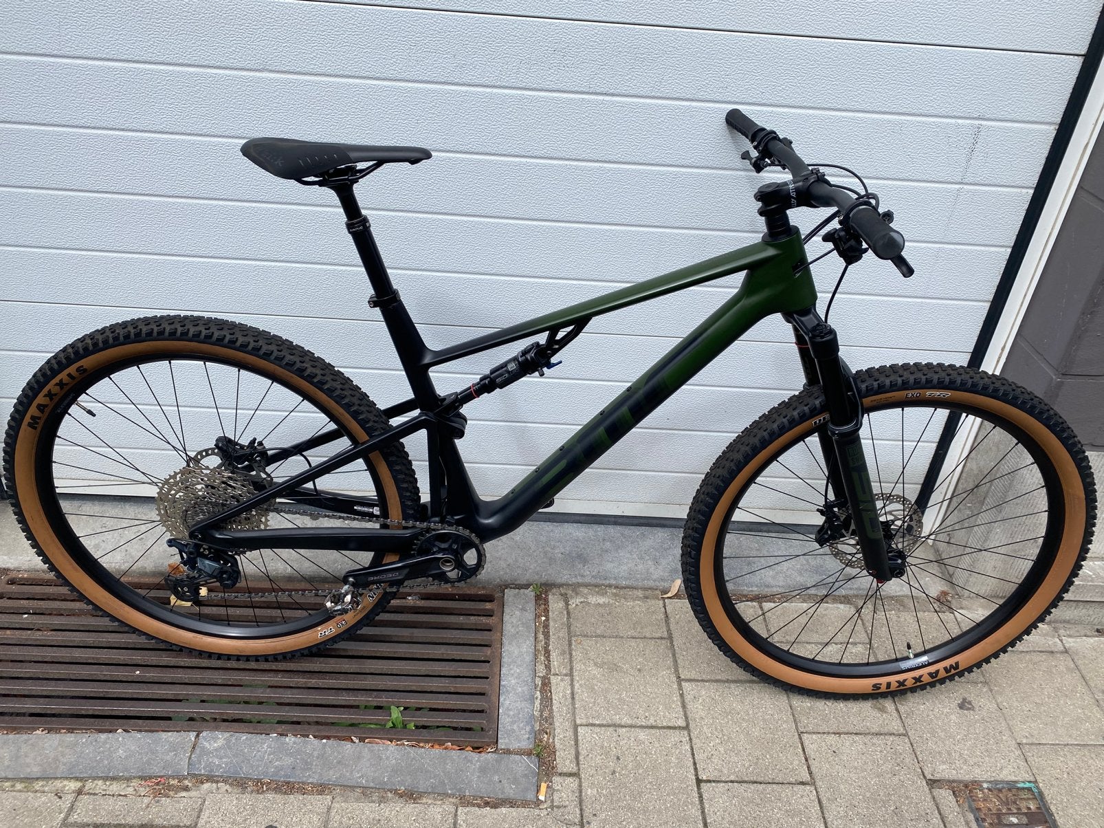MTB BMC Fourstroke 2, XL (staat in Antwerpen), Fietsen en Brommers, 57 cm of meer, Zo goed als nieuw, Schijfrem, Ophalen