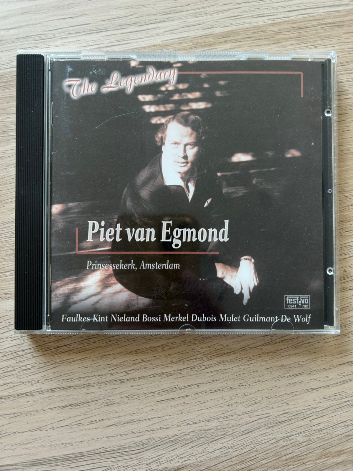 Piet van Egmond - The Legendary (CD), Overige componisten, Ophalen of Verzenden, Zo goed als nieuw, Inclusief boekje