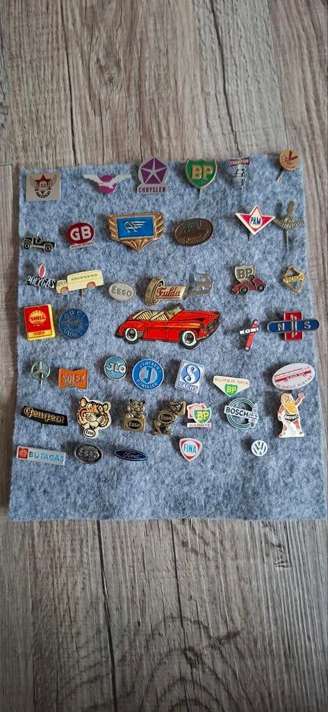 43 pins auto.s schell enz enz, Verzamelen, Ophalen of Verzenden, Zo goed als nieuw, Transport