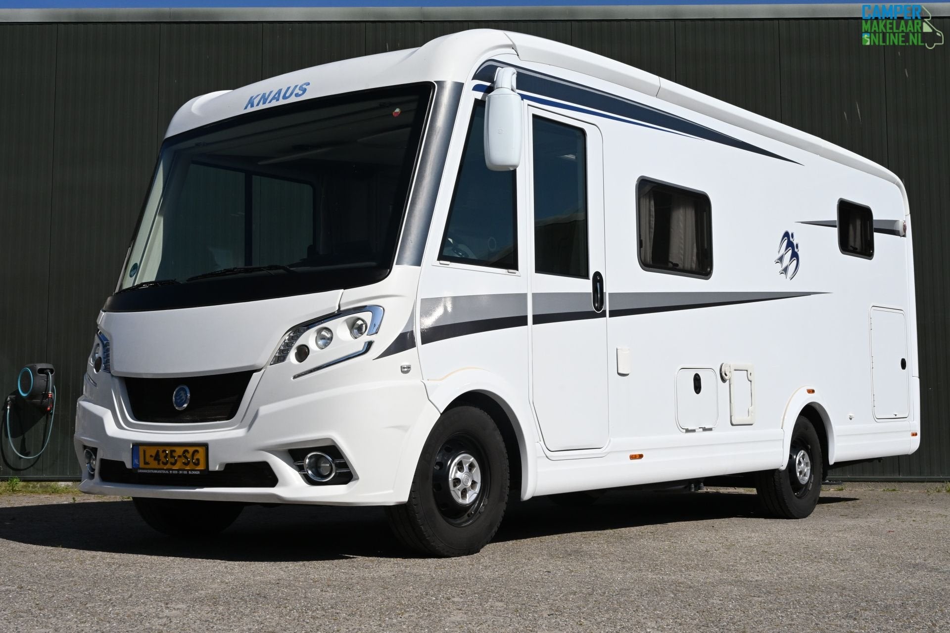 Caravans And Camping Knaus