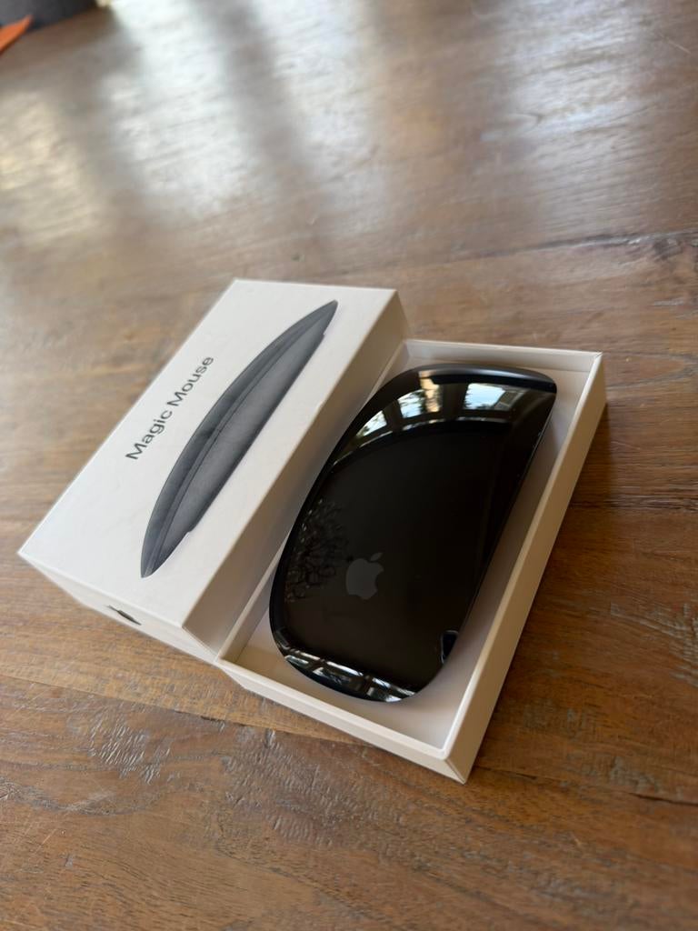 Apple Magic Mouse 2 - Space Gray - NIEUWSTAAT, Ophalen of Verzenden, Zo goed als nieuw, Draadloos, Muis