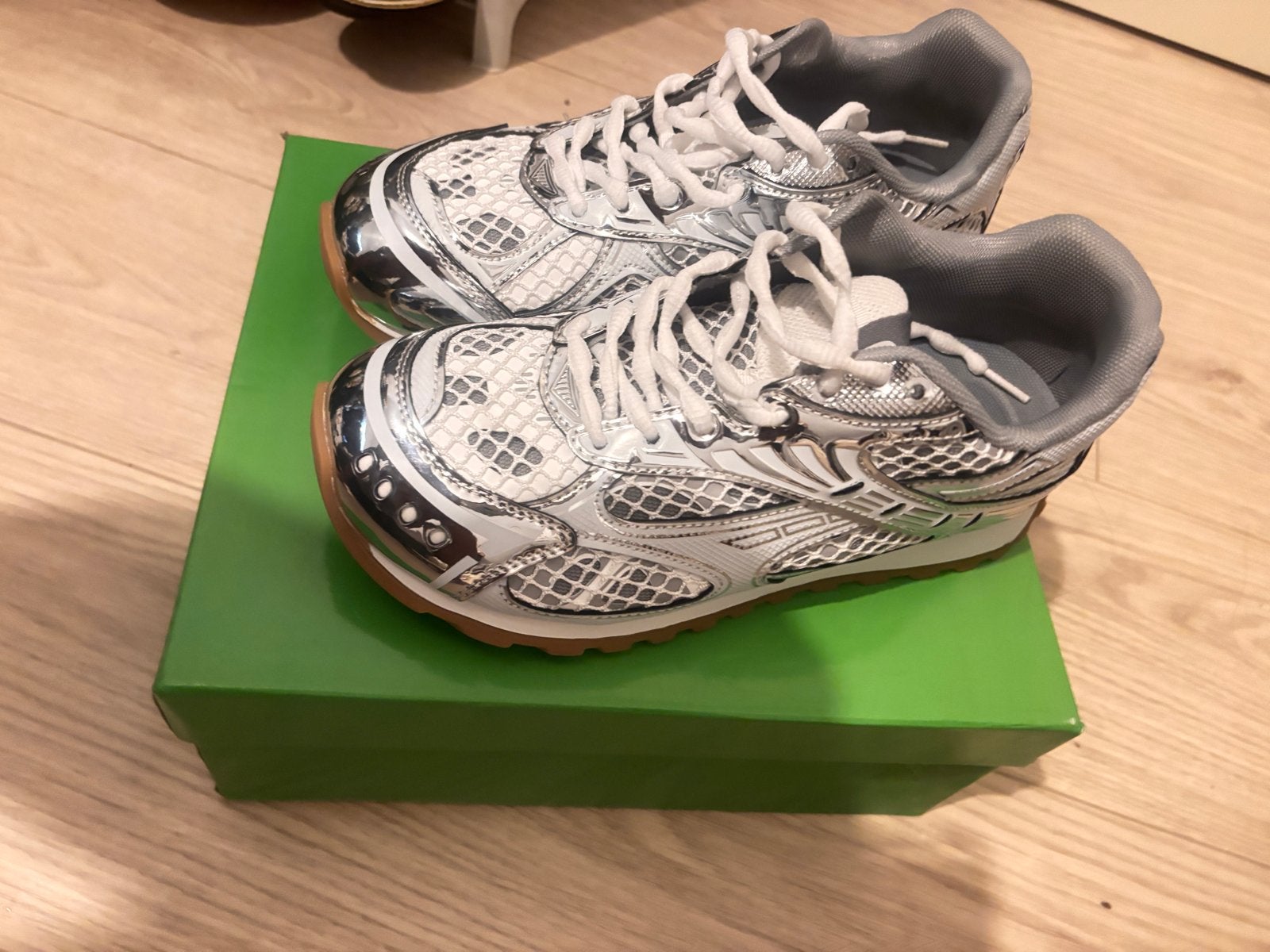 Bottega Veneta Orbit Sneakers Maat 39, Kleding | Dames, Verzenden, Nieuw, Overige kleuren, Sneakers of Gympen