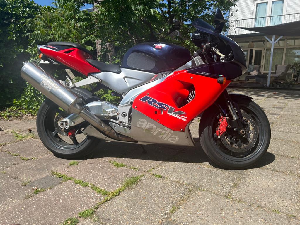Aprilia RSV 1000 Mille 37.500 km, Motoren, Motoren | Aprilia, 2 cilinders, Motorrijbewijs A, Gebruikt, Super Sport