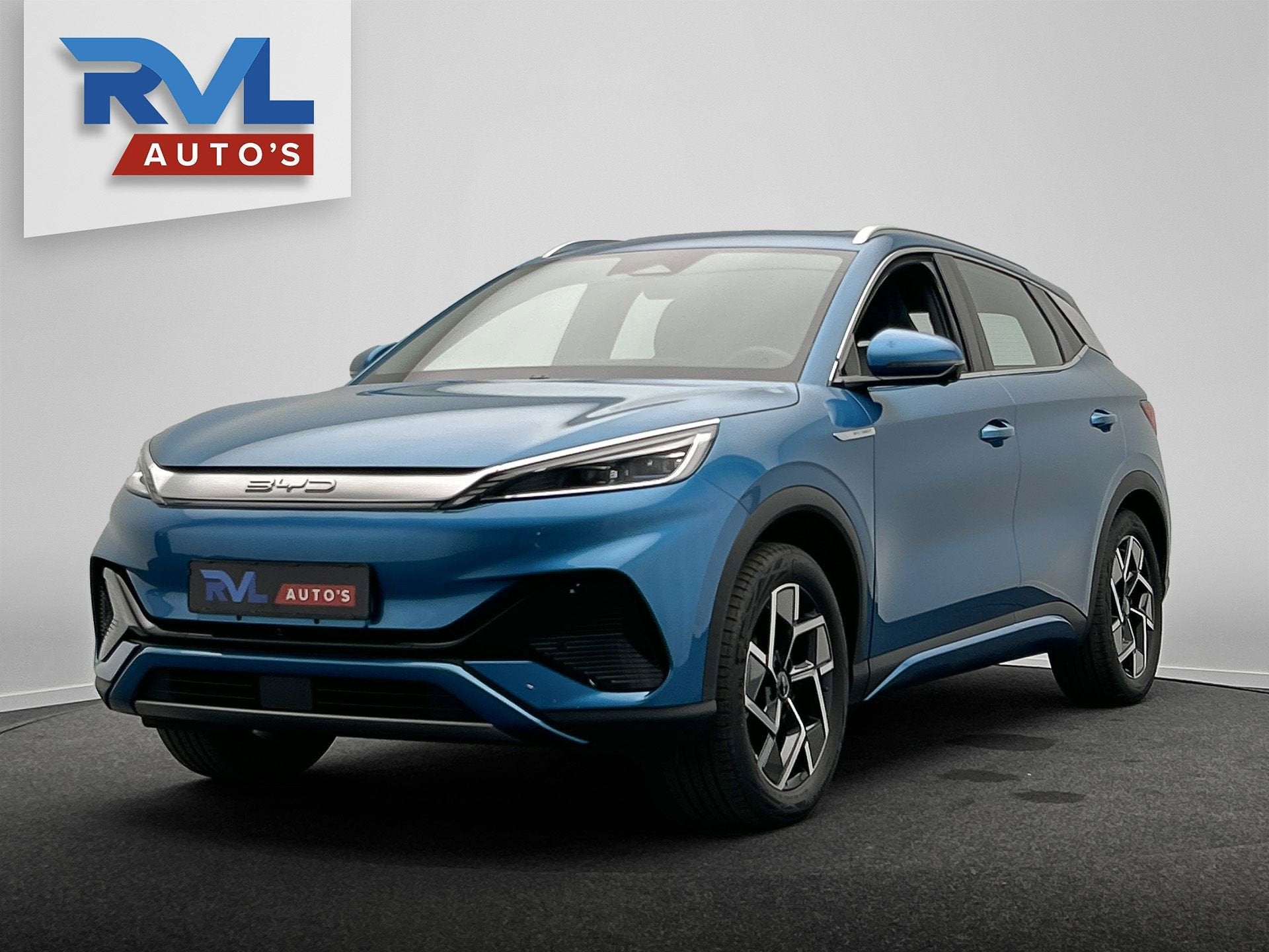 BYD ATTO 3 Design 60 kWh |*100 STUKS* | 204 PK | Pano/dak |, Auto's, Dealer onderhouden, Gebruikt, Beige, Blauw
