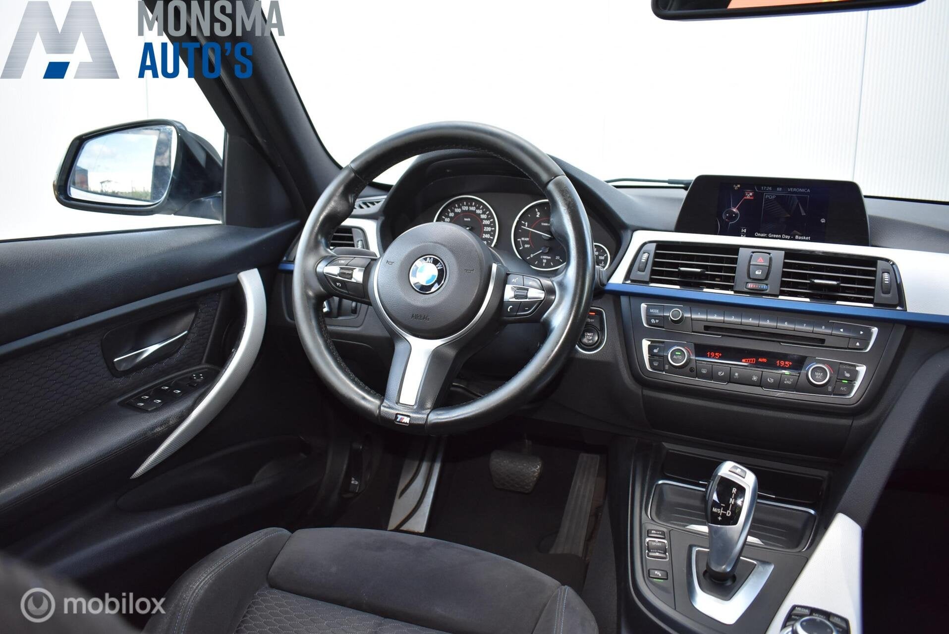 BMW 330d Touring M-Sport Alpinweiss Xenon Clima Cruise Navi, Auto's, Automaat, Euro 5, Achterwielaandrijving, Zwart