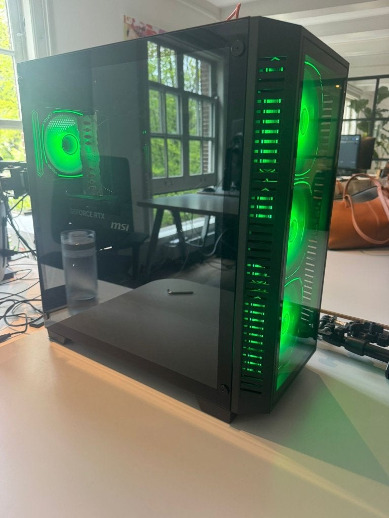 Foto 3 van Gaming PC i7-14700F — RTX 5070 12GB — 32GB — Captiva 1TB SSD