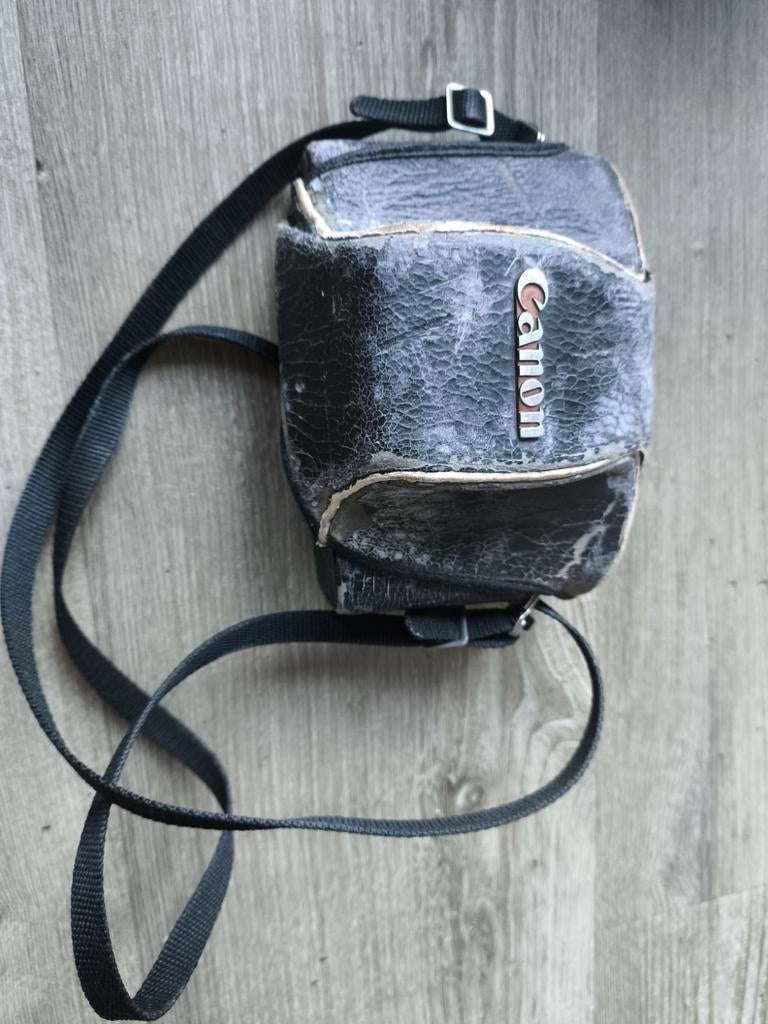 Canon A35F Compact Camera met Flitser en Leren Tas, Audio, Tv en Foto, Fotocamera's Analoog, Ophalen, Gebruikt, Compact, Canon