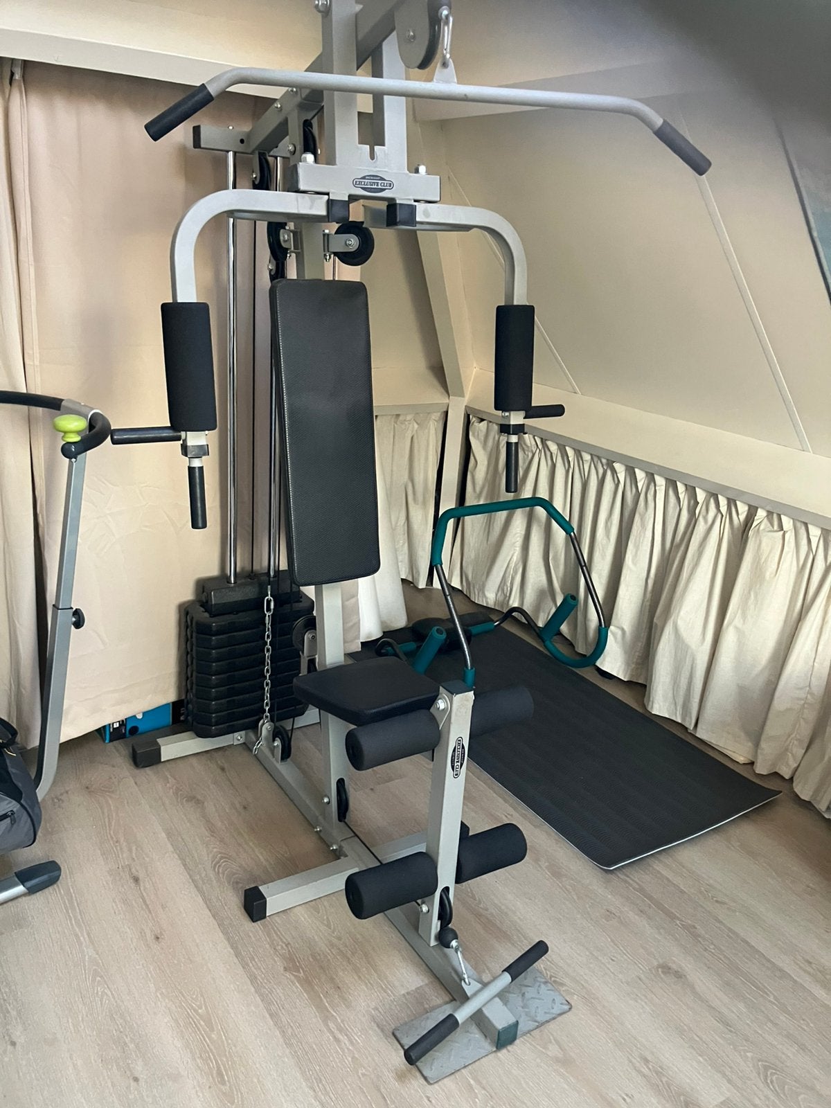Fitness apparaat, Ophalen of Verzenden, Zo goed als nieuw, Krachtstation