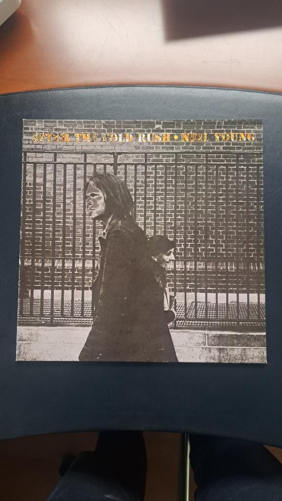 LP Neil Young - After the gold rush, Ophalen, Gebruikt, Overige formaten