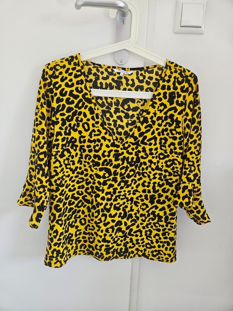 Geel met zwarte panterprint blouse, PELAGIZA, Geel, Ophalen of Verzenden, Zo goed als nieuw