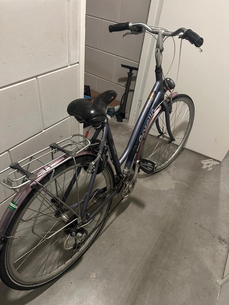Gazelle damesfiets, Fietsen en Brommers, Fietsen | Dames | Damesfietsen, Ophalen of Verzenden, Zo goed als nieuw, Gazelle, Versnellingen