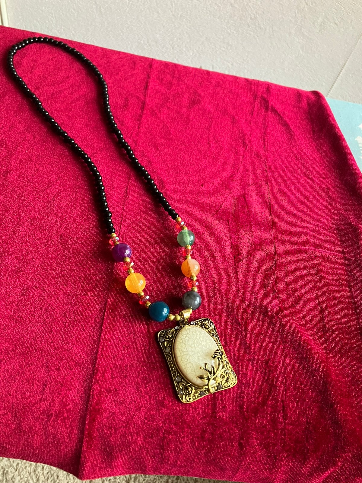 Ketting.     Nieuw.  Edelsteen., Verzenden, Nieuw, Wit, Steen of Mineraal