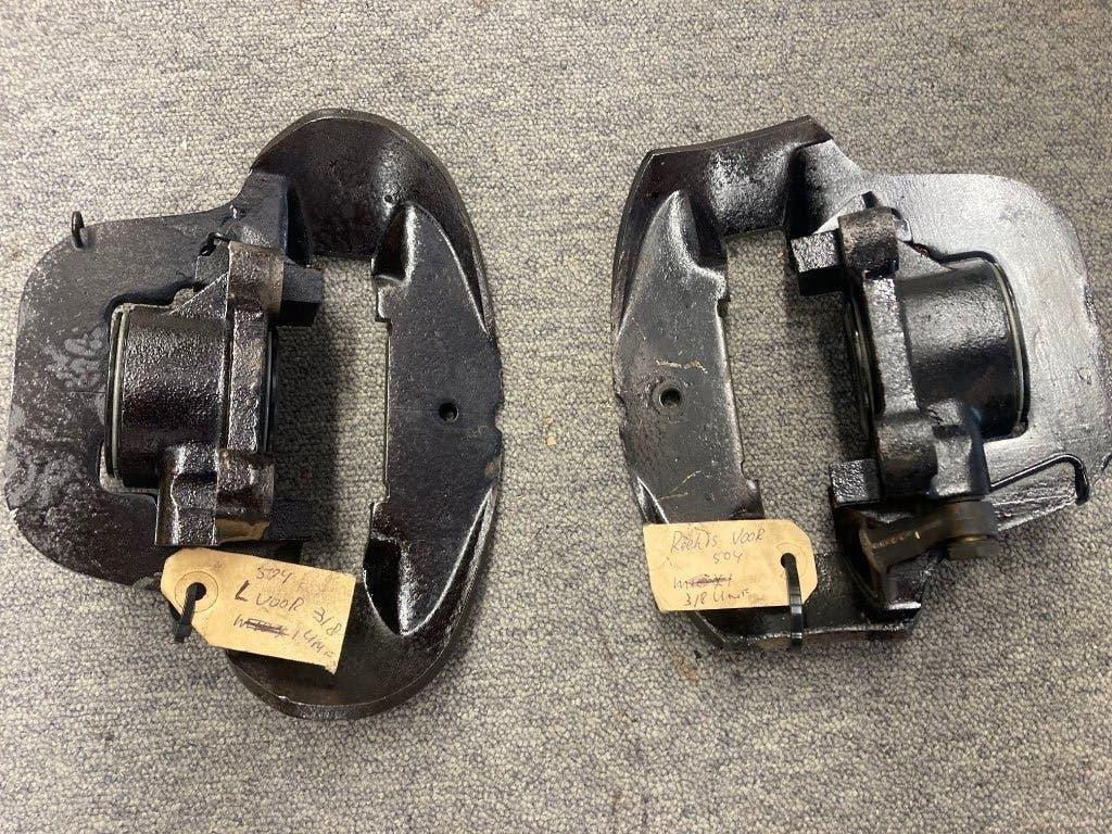 remtang of caliper Peugeot 504 1e serie, Ophalen of Verzenden, Gereviseerd, Peugeot