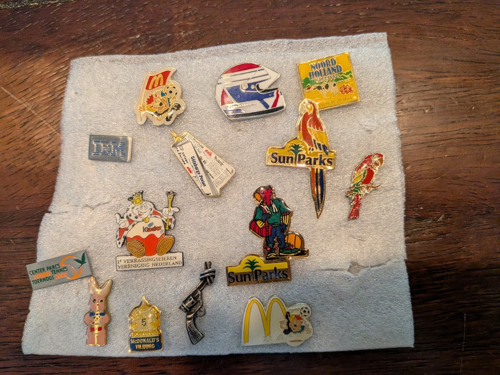Verzameling van diverse pins en speldjes, Ophalen of Verzenden, Gebruikt, Overige onderwerpen, Speldje of Pin