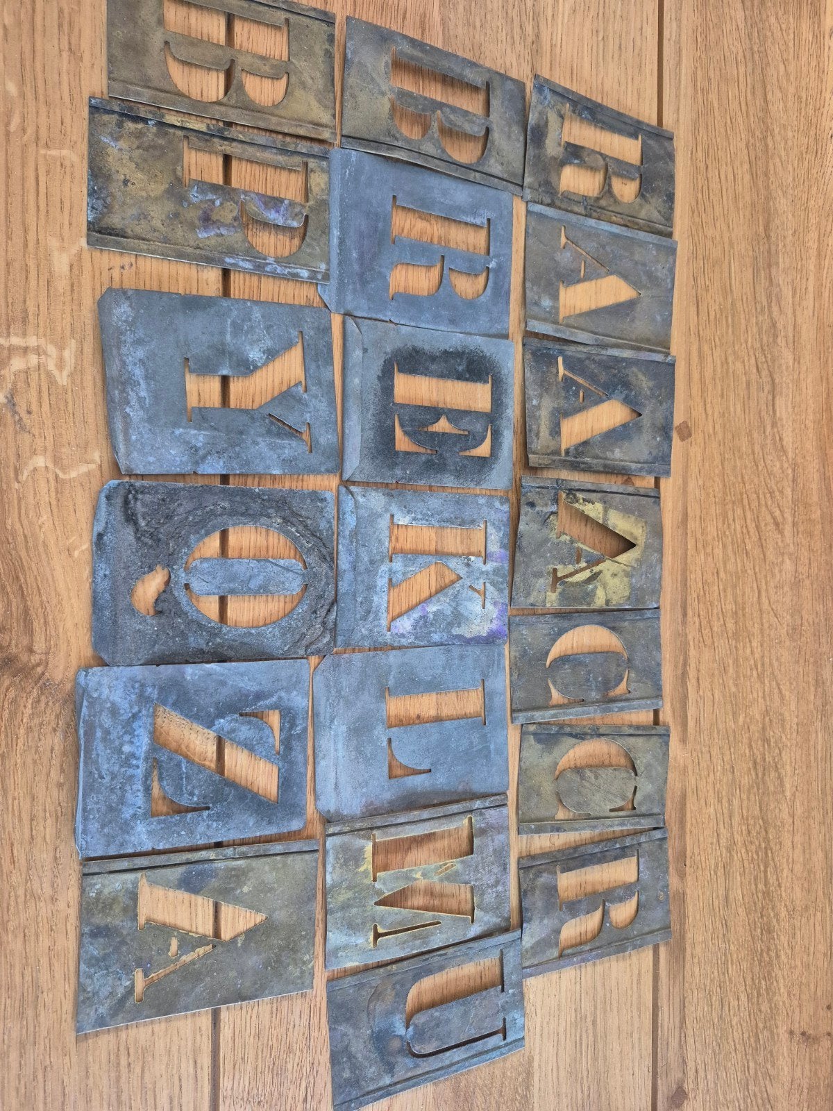 Set letters messing en zink - 6x9.5 cm sjablonen, Ophalen of Verzenden