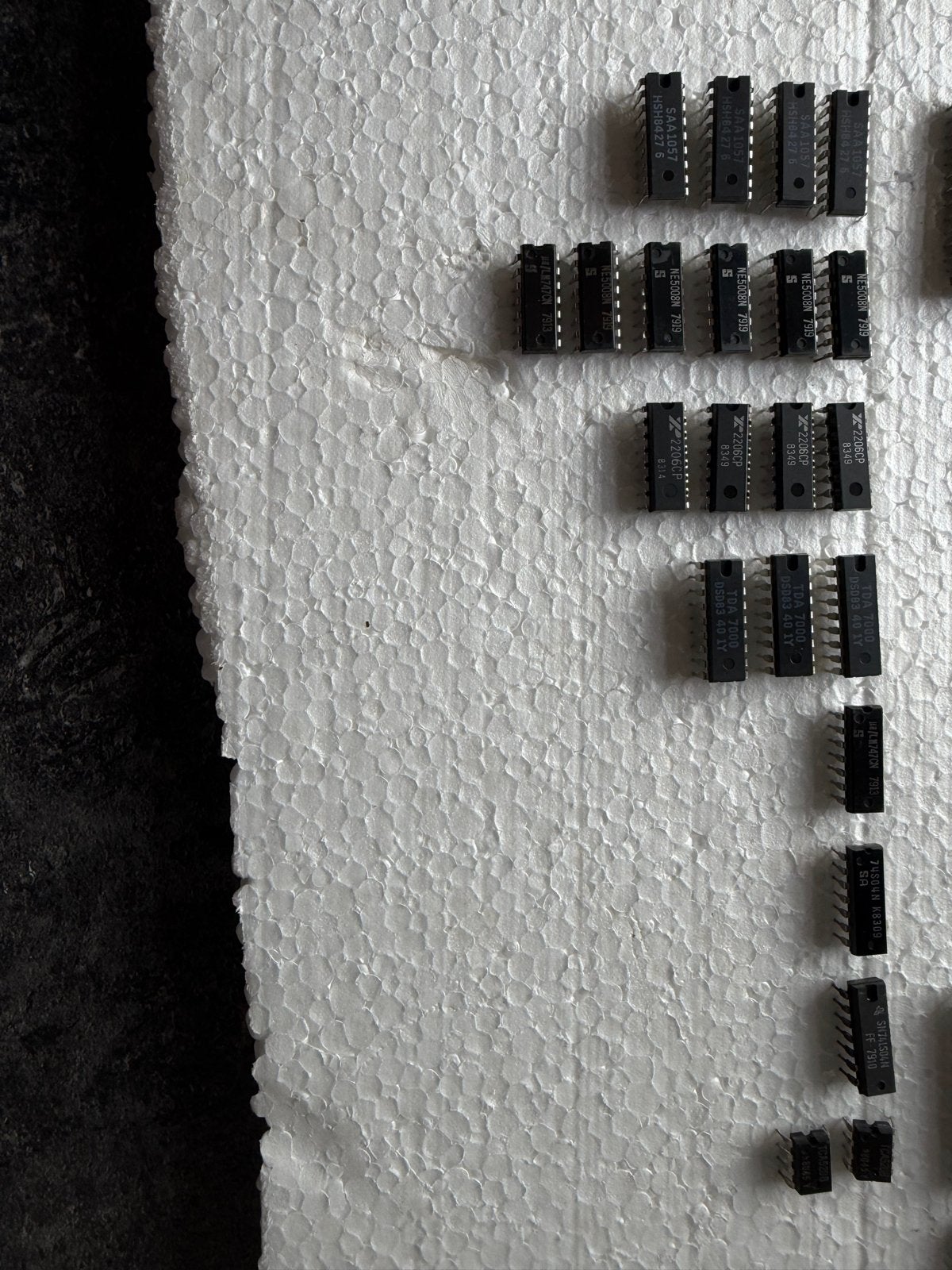 Diverse partij IC-chips (geïntegreerde schakelingen), Ophalen of Verzenden, Nieuw