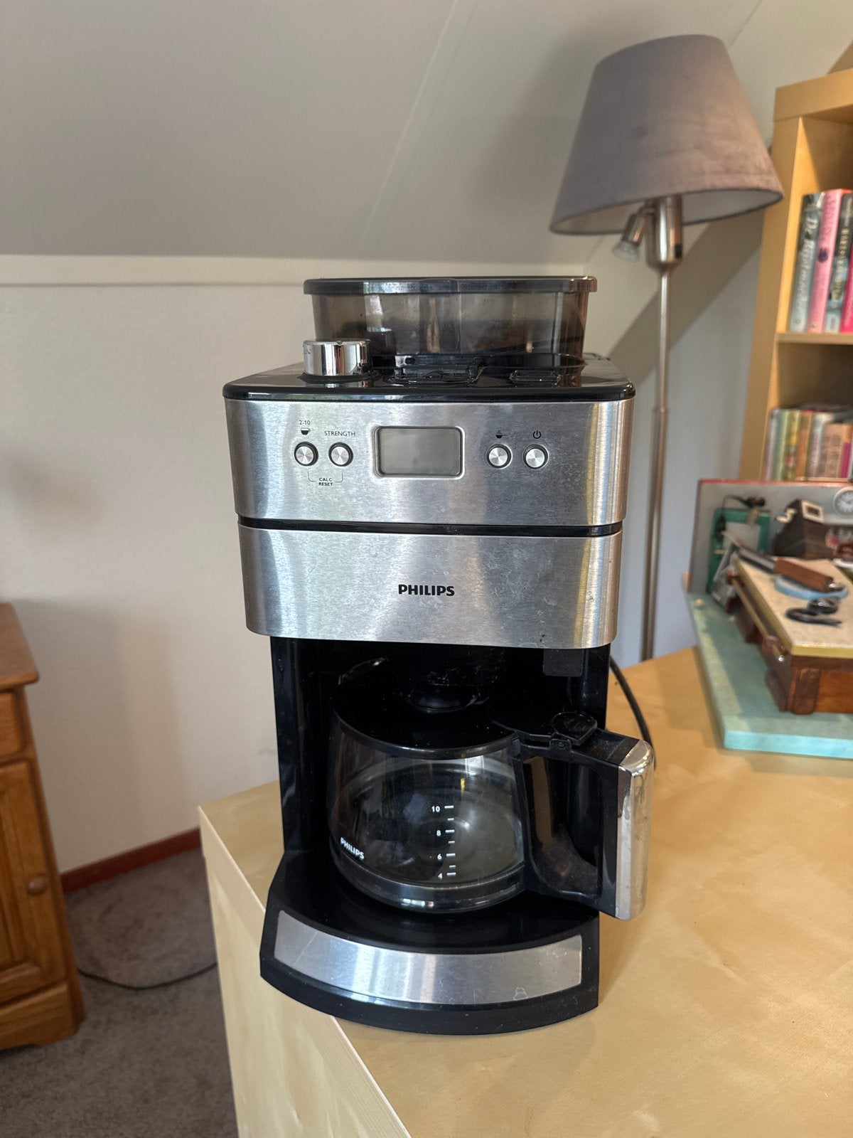 Philips Grid and Brew Koffiezetapparaat met bonenmaler, Ophalen, Gebruikt, 10 kopjes of meer, Koffiemachine