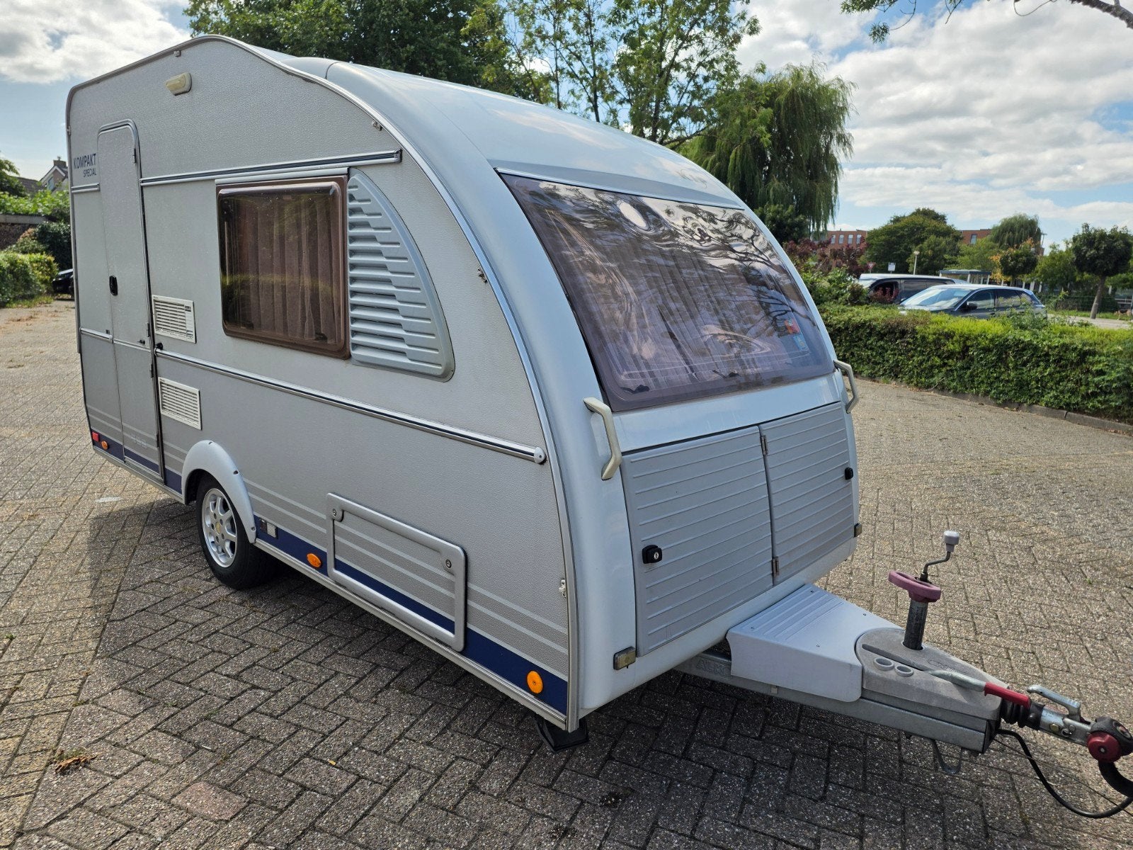 Kip kompakt 37 EK vast dak Luifel met zijwanden bovag 2025, Caravans en Kamperen, Caravans, Standaardzit, Kip, Tot en met 2, Bedrijf