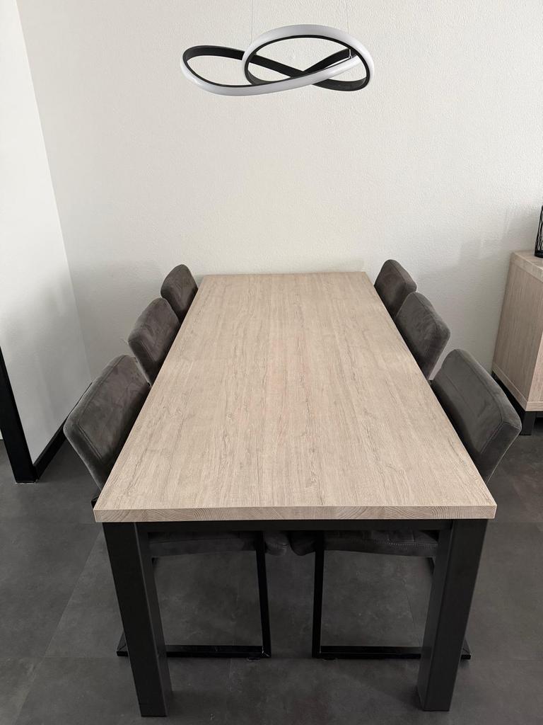 Eettafel (200x100) inclusief 6 stoelen, Ophalen, Zo goed als nieuw, 4 tot 6 stoelen