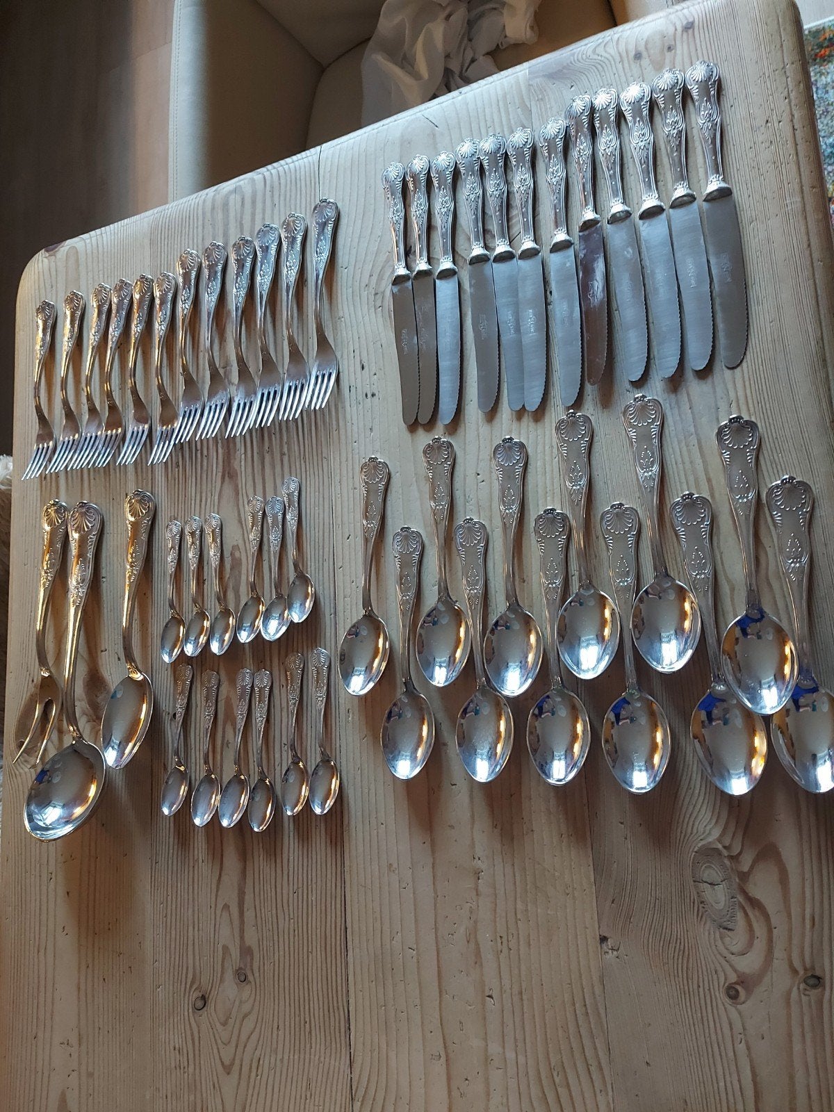 brocante verzilverde bestekset 12 persoons, Ophalen
