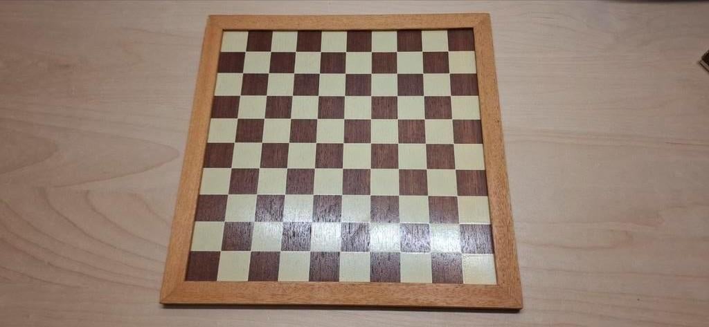 Homas dam/schaakbord met damstenen, Een of twee spelers, Ophalen of Verzenden, Gebruikt, Homas