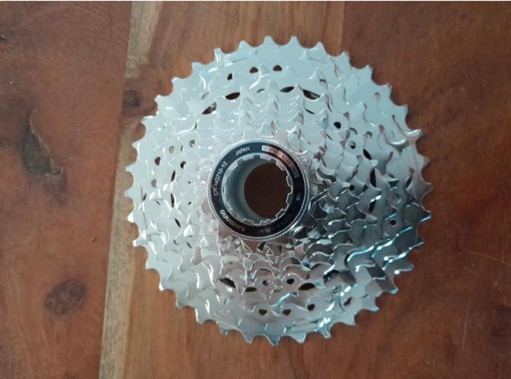 Nieuwe cassettes, derailleurs, carbon zadels en -pennen, Fietsen en Brommers, Fietsonderdelen, Overige typen, Nieuw, Racefiets